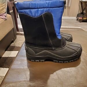 totes Kids Blue and Black Boots